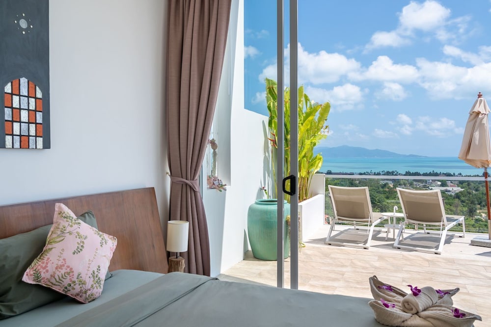 2bedVilla Near Fisherman's Village KBR52