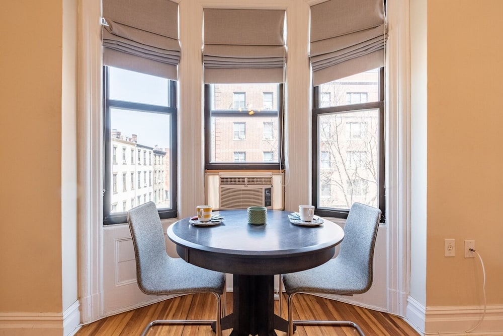 Union Lane by Rove Travel 1BR Park Slope Apt