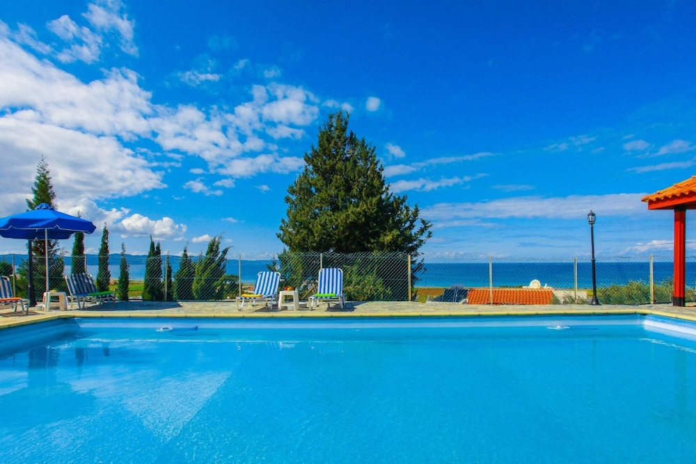 Photo 34