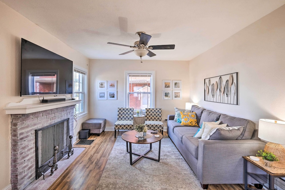 Pet-friendly Louisville Home: Near Distilleries!