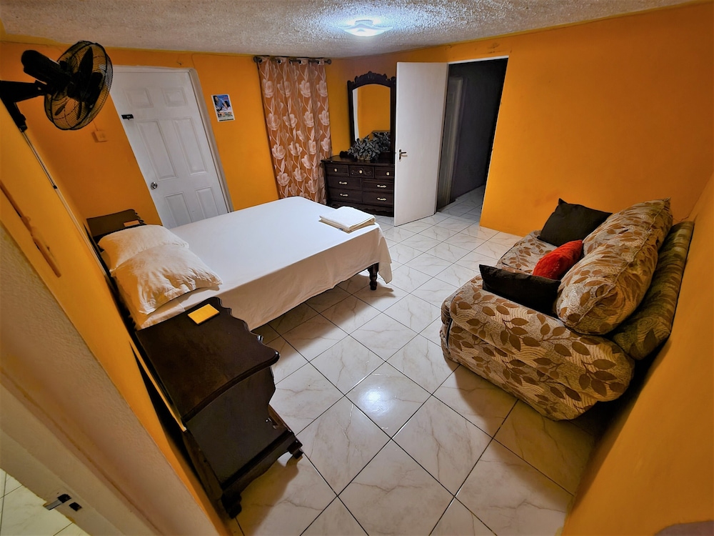 Xpress Vacations Lifestyle view 4
