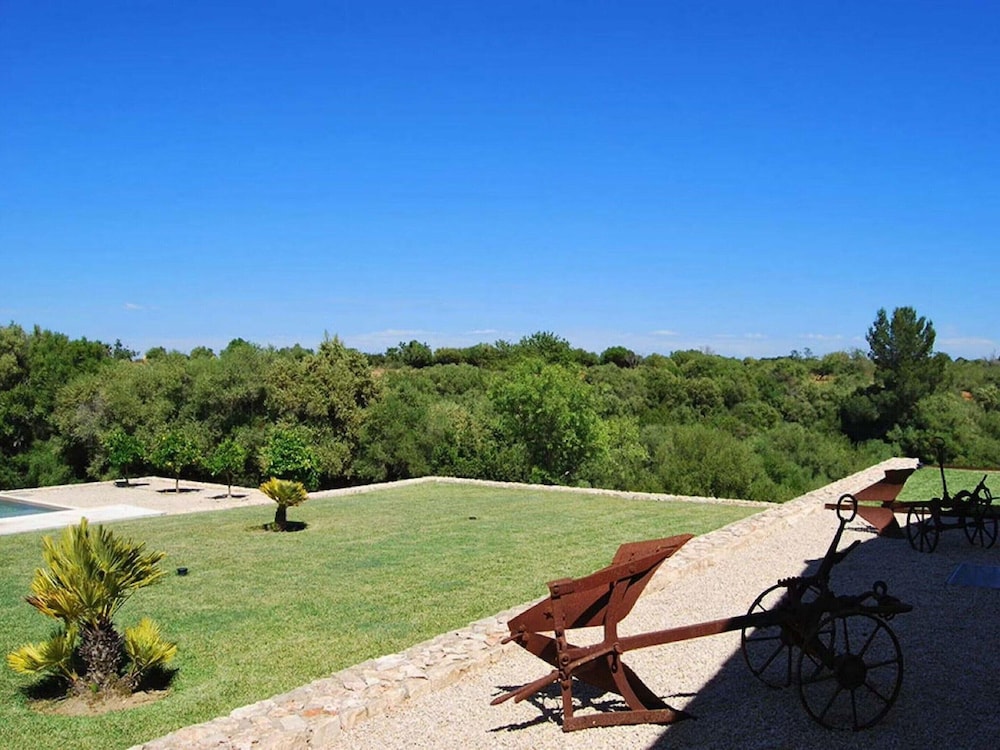 Attractive Holiday Home With Pool