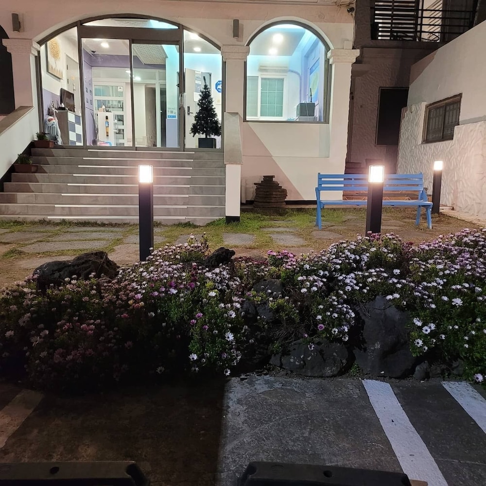 Sky-tary Pension