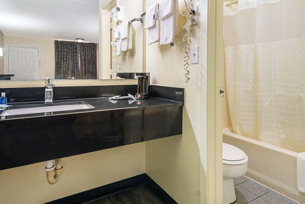 Rodeway Inn Ranger I-20