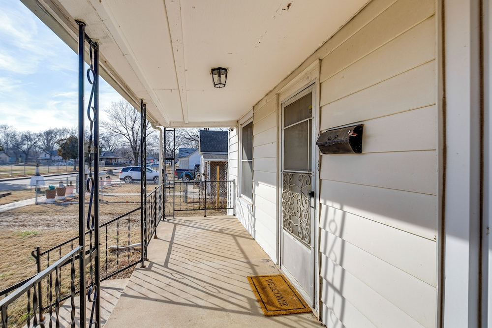 Family-friendly Home in Junction City