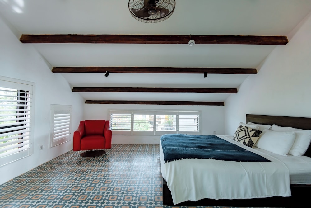 An Bang Beachside Boutique Homes & Villas