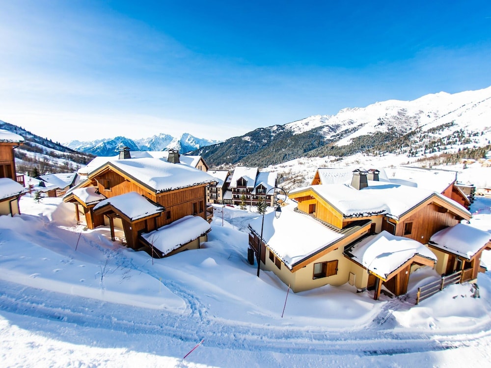 Apartment in Saint-francois-longchamp Near ski view 2