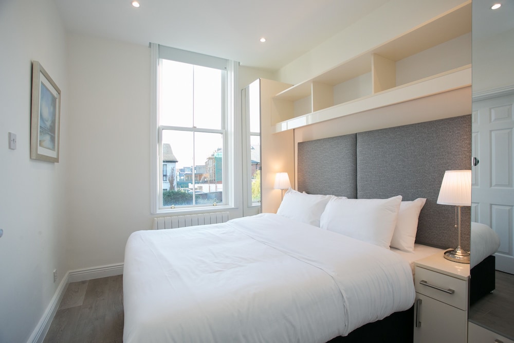 Grand Canal District Apartments