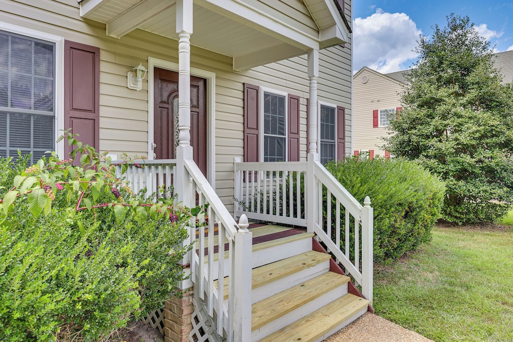 Classic Colonial Home w/ Private Yard in Richmond!