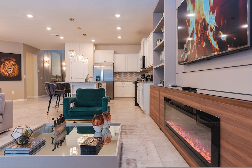 New Home Luxury 8 Bedrooms At Windsor Island