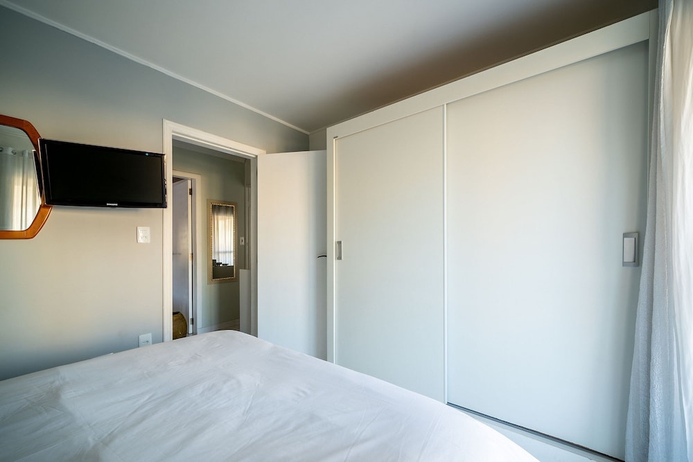 Apt 750m fr th Beach Privileged Location BC Jda402