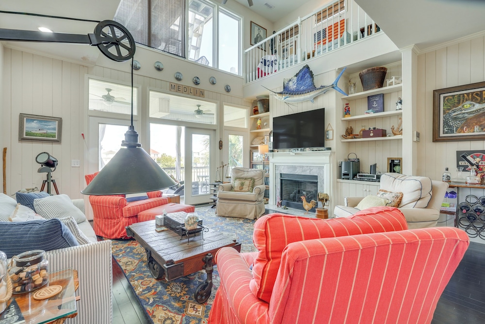 Marina & Golf Course Views: Edisto Island Home