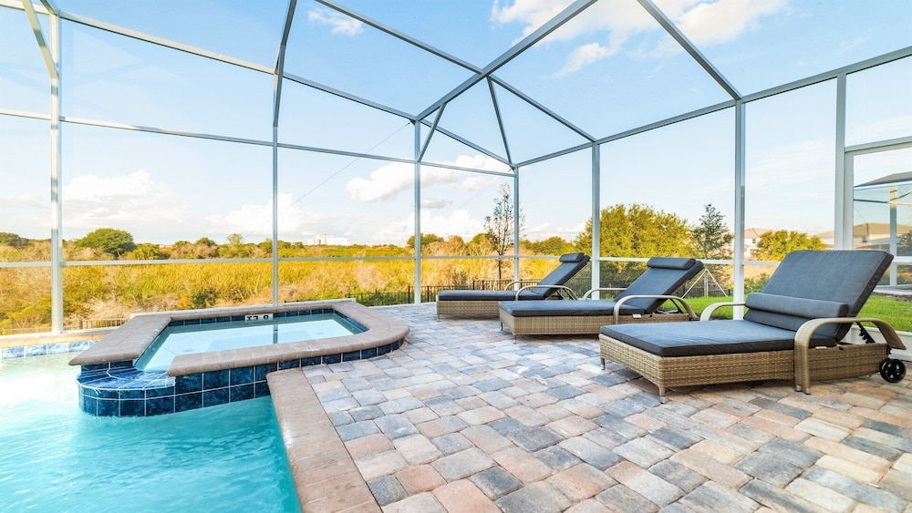 Opulent Retreat With Pool & Fast Wifi Near Disney view 5