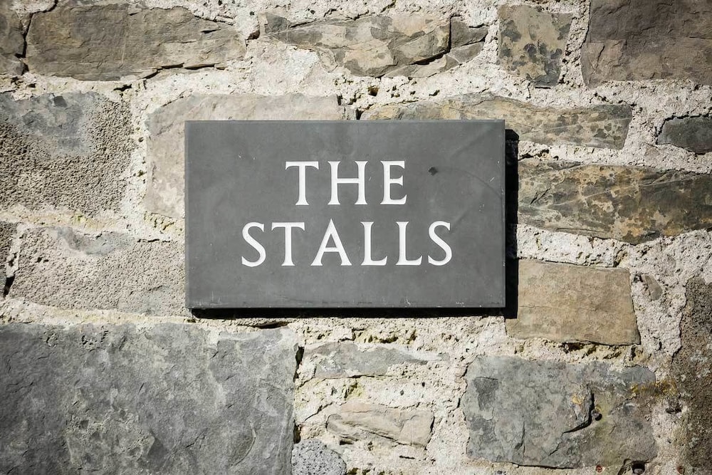 The Stalls at Gileston Manor view 5