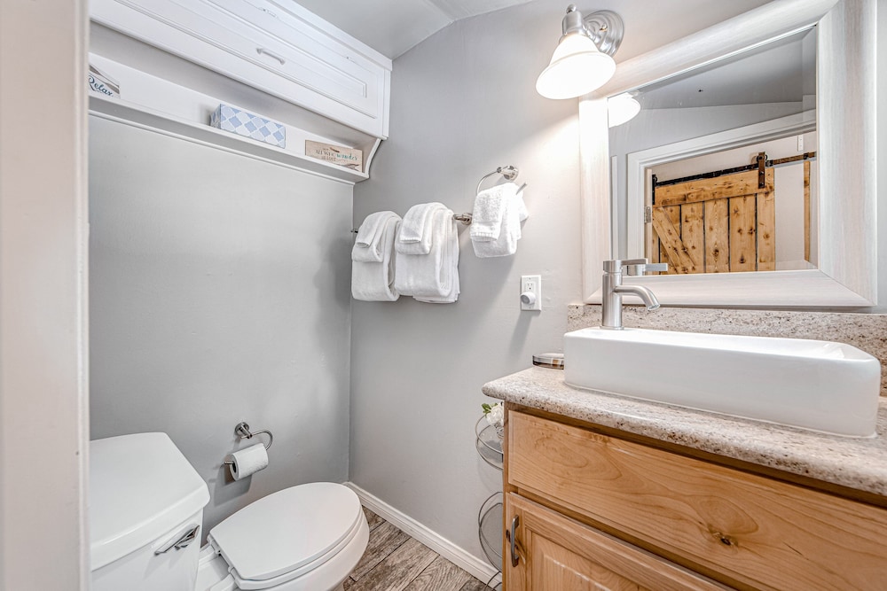 Castle Rock Cabin #178