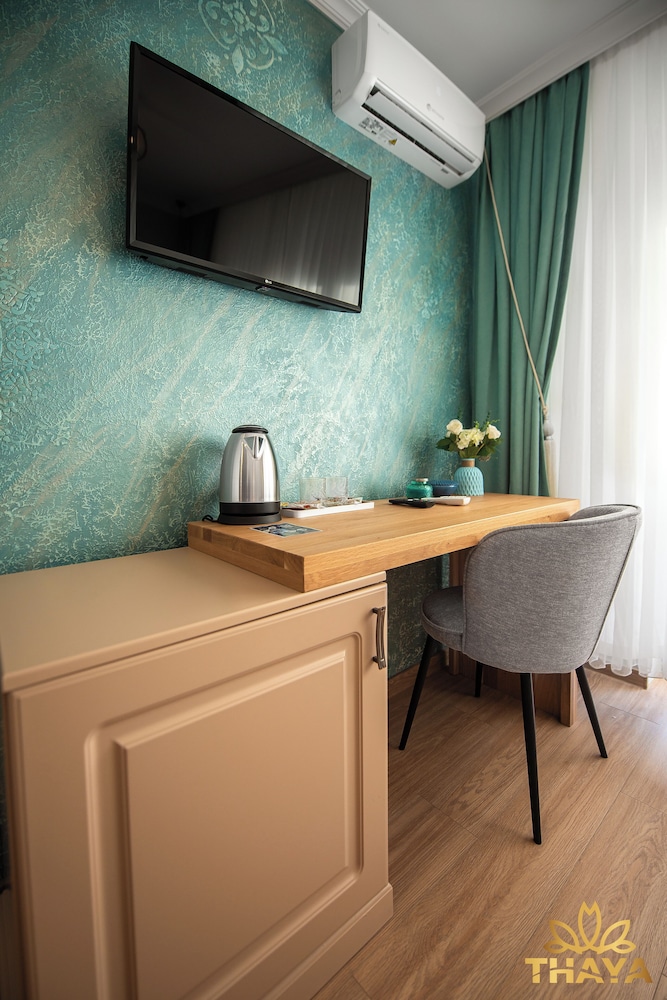 Thaya Rooms