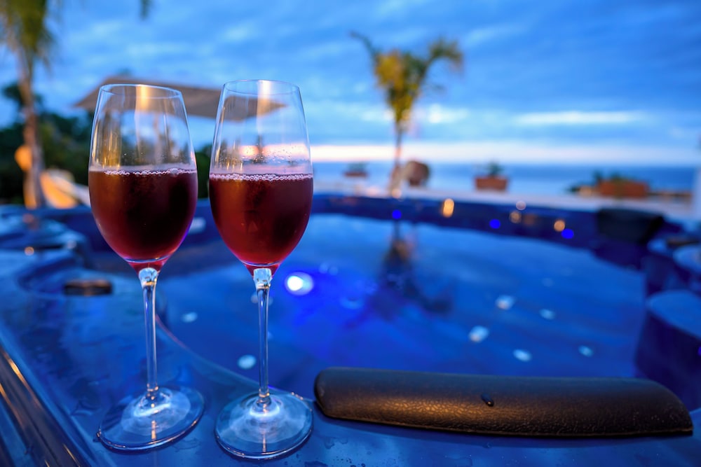 BM SUITE VILLA