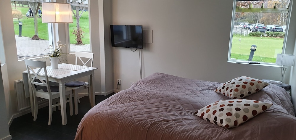 Hotel Södersens Golf Lodge - Image 1