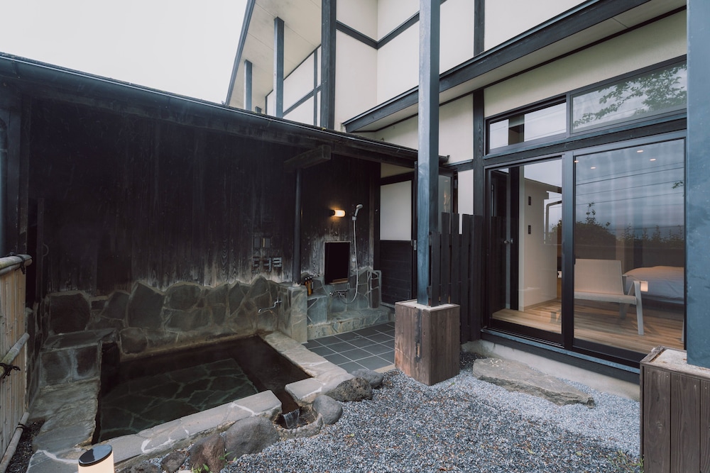 Hakusui Onsen Takenokura Sansou