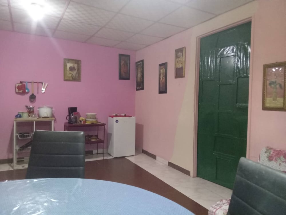 Cozy La Chorrera Villa With Private Patio & Nature Views