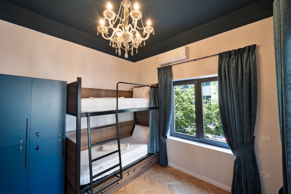 2115 Boutique Hostel