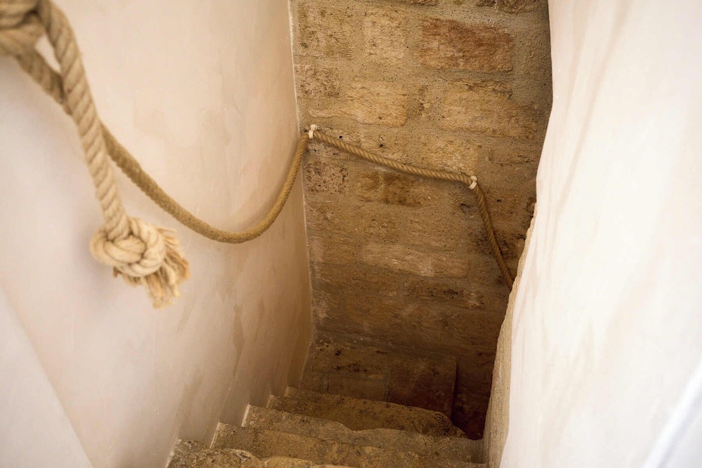 Photo 36