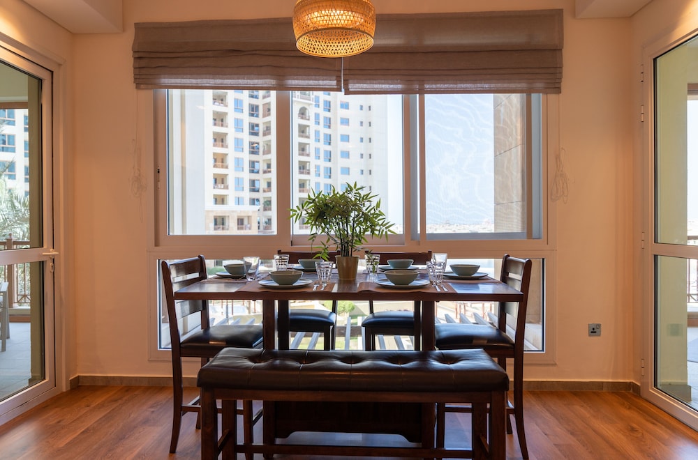 HiGuest - Marina Residences 6