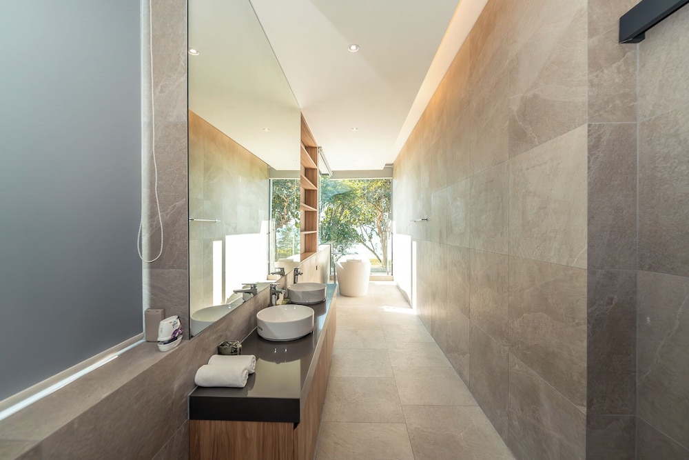 Merbrisa Rayong - Ao khai beachfront