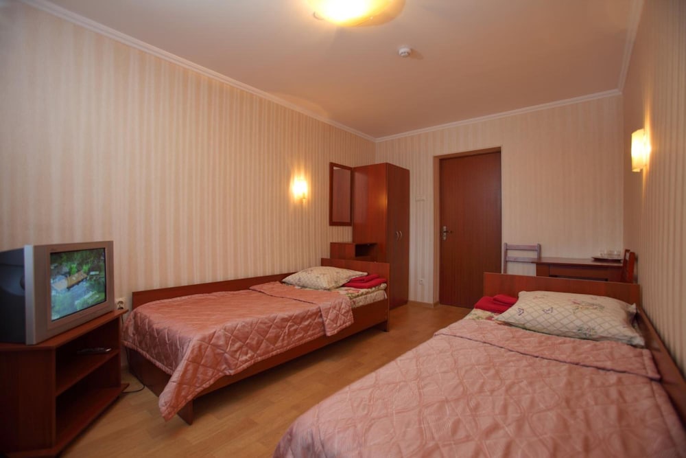 Photo 33