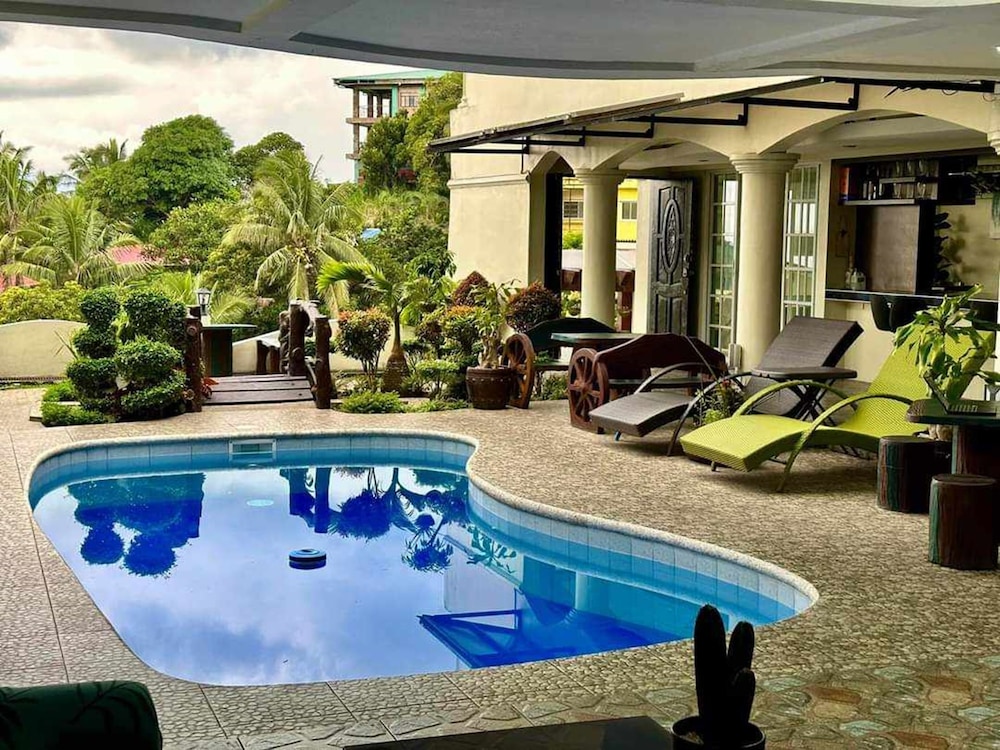 Avana Hills Tagaytay