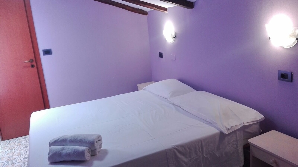 Bed & Breakfast Phenicusa view 5