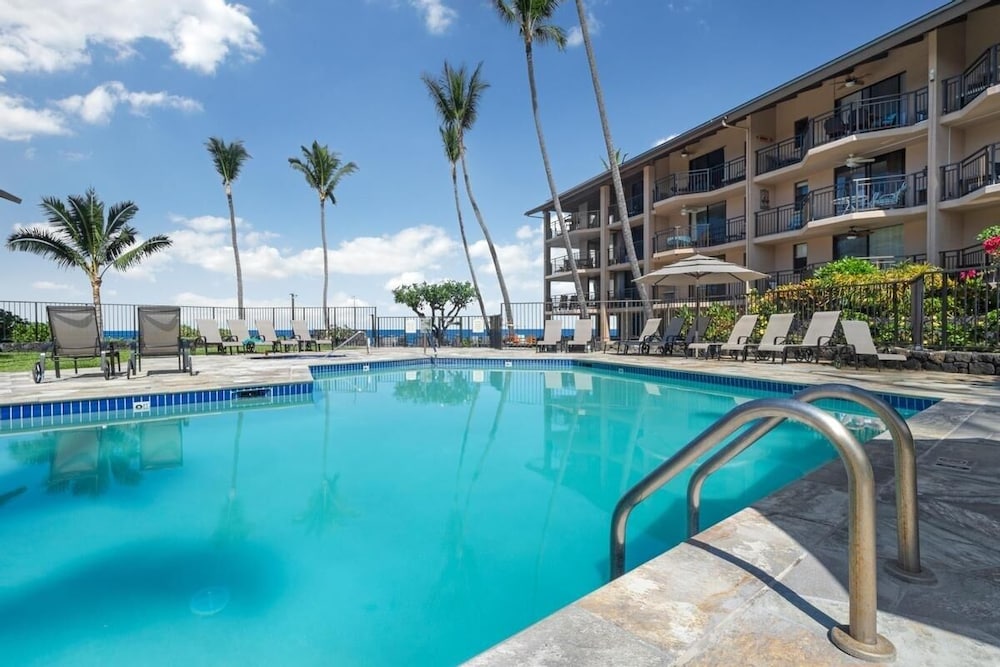 Big Island Kona Makai 5-103 1 Bedroom Condo