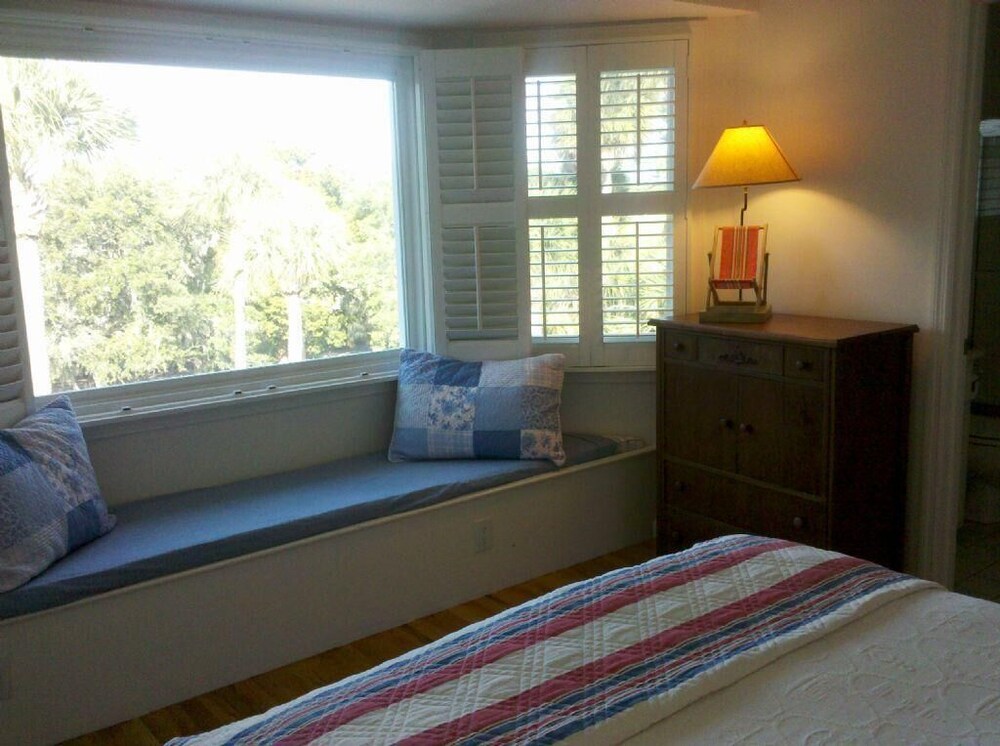 The Bay view 3