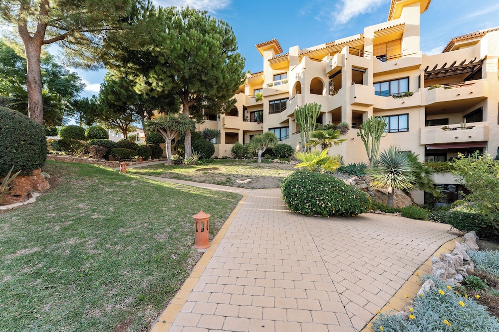 CT 349 - Stupa Hills - Benalmadena