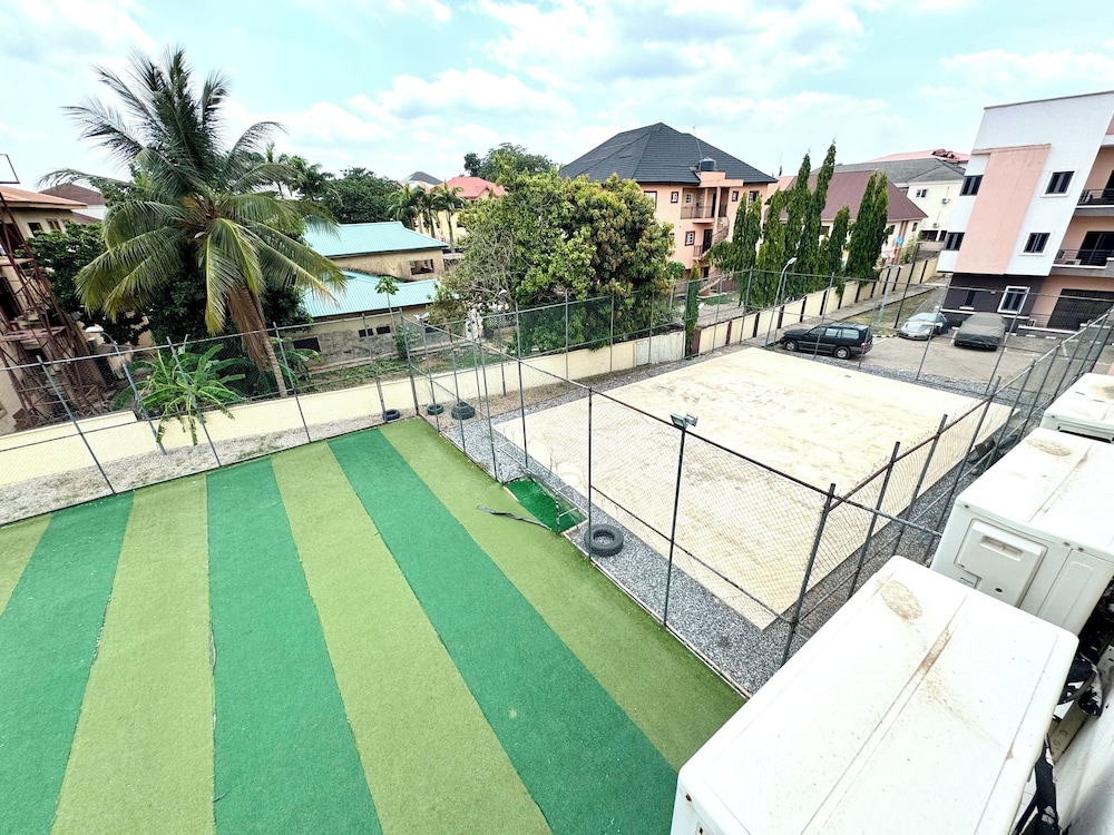 FURNISHED APARTMENTS Duplex