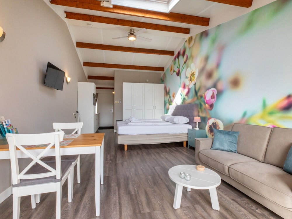 Tranquil Ground-floor Hideaway