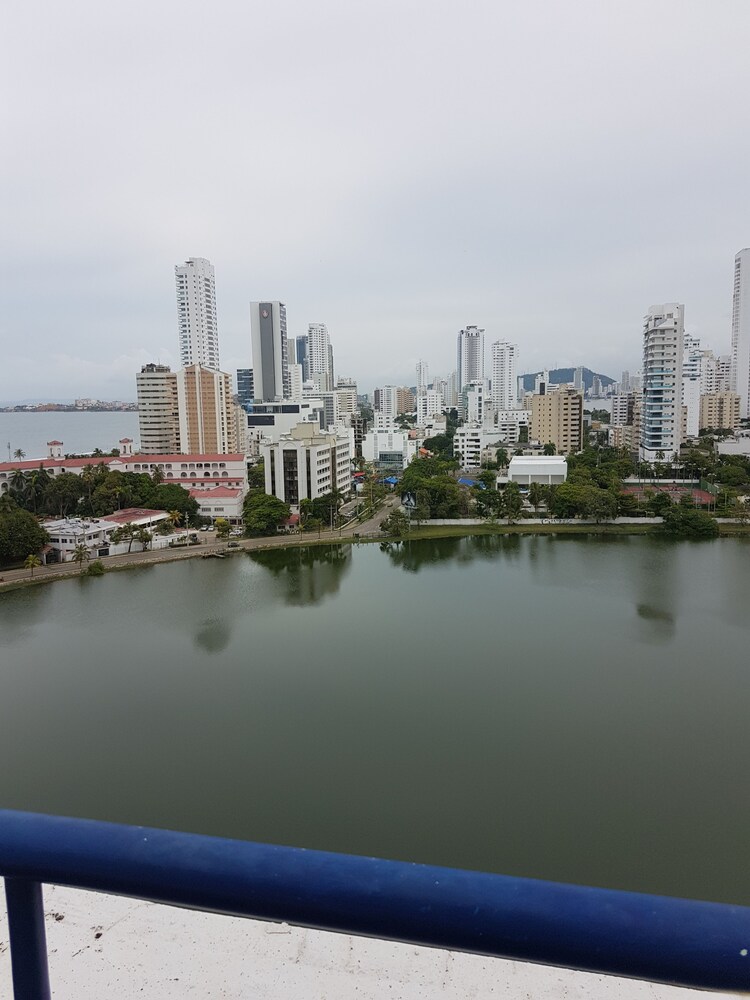 Edificio Marina del Rey