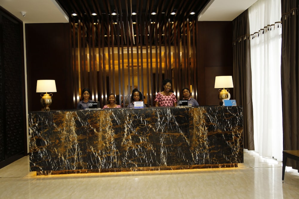 Atlantic Lumley Hotel