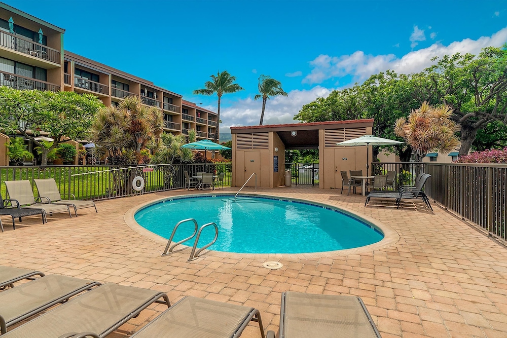 Maui Vista 3-102 - Updated, Ground Level, Steps to the Pool, Walk to Everything!