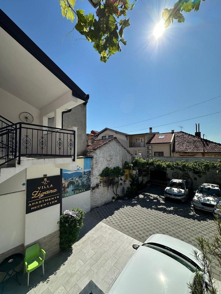 Villa Zigana near the Old Bridge