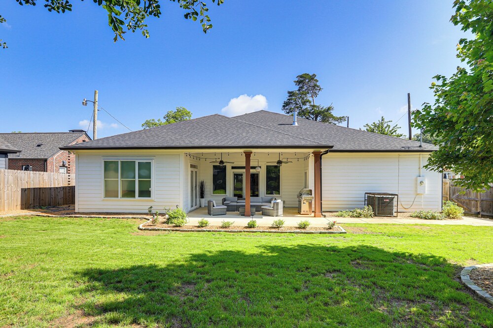 West ATL Home w/ Great Outdoor Space: 4 Mi to Dtwn