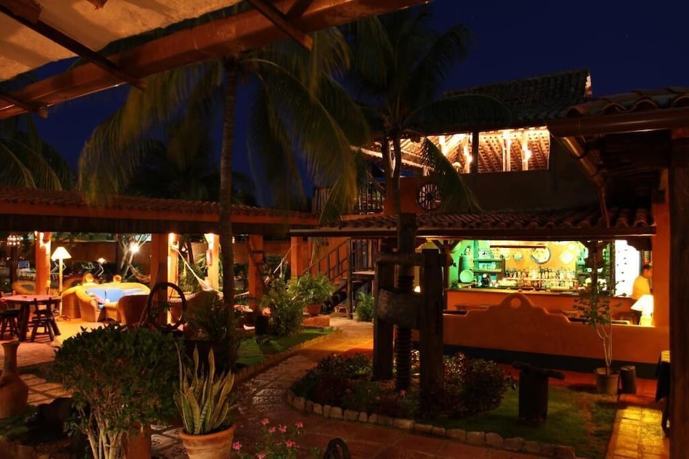 Costa Linda Beach