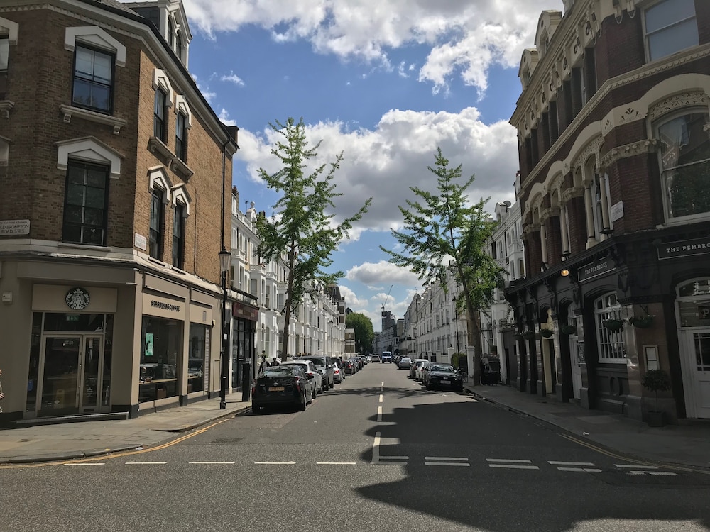 Comfortable Apartment Earls Court