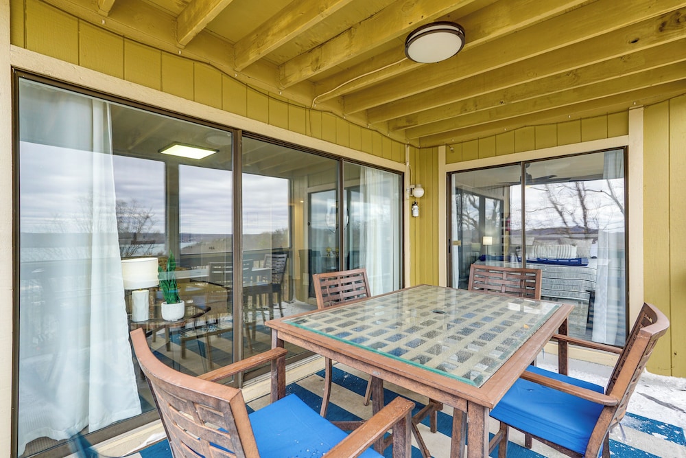 Community Perks: Scenic Osage Beach Condo!