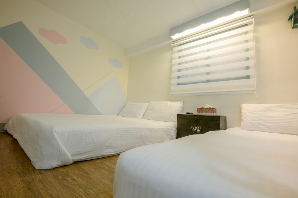 Rabbit house hotel
