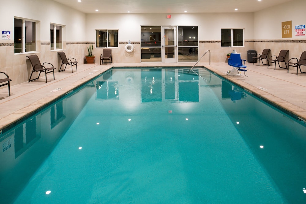 Candlewood Suites Carlsbad South by IHG