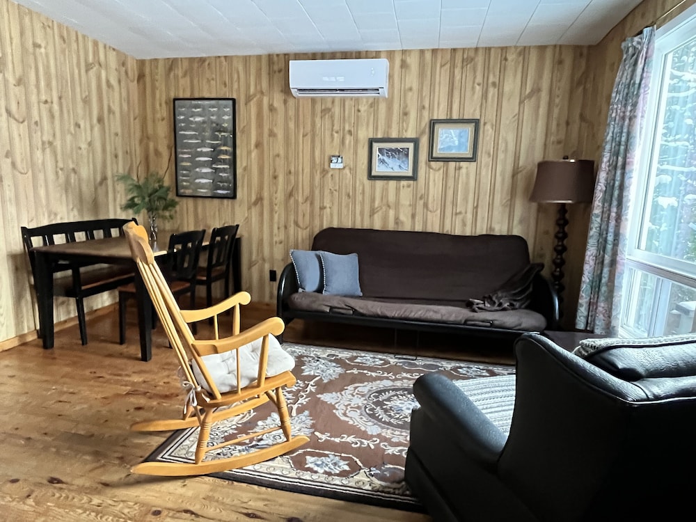 Staying by the Lakeside Cottages