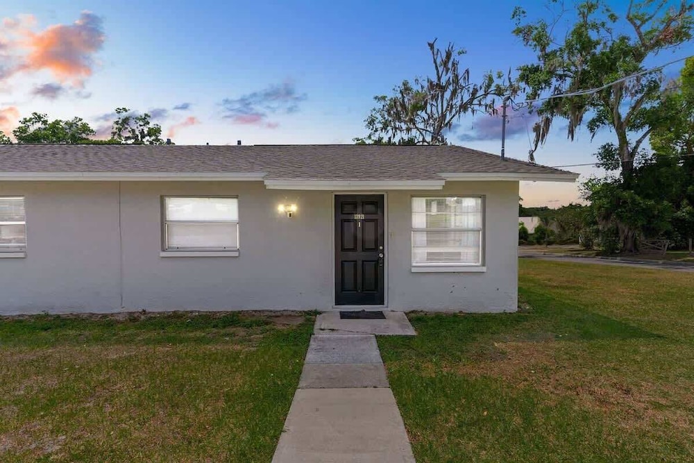 Cozy 2 Bedroom Home, Dade City! #1