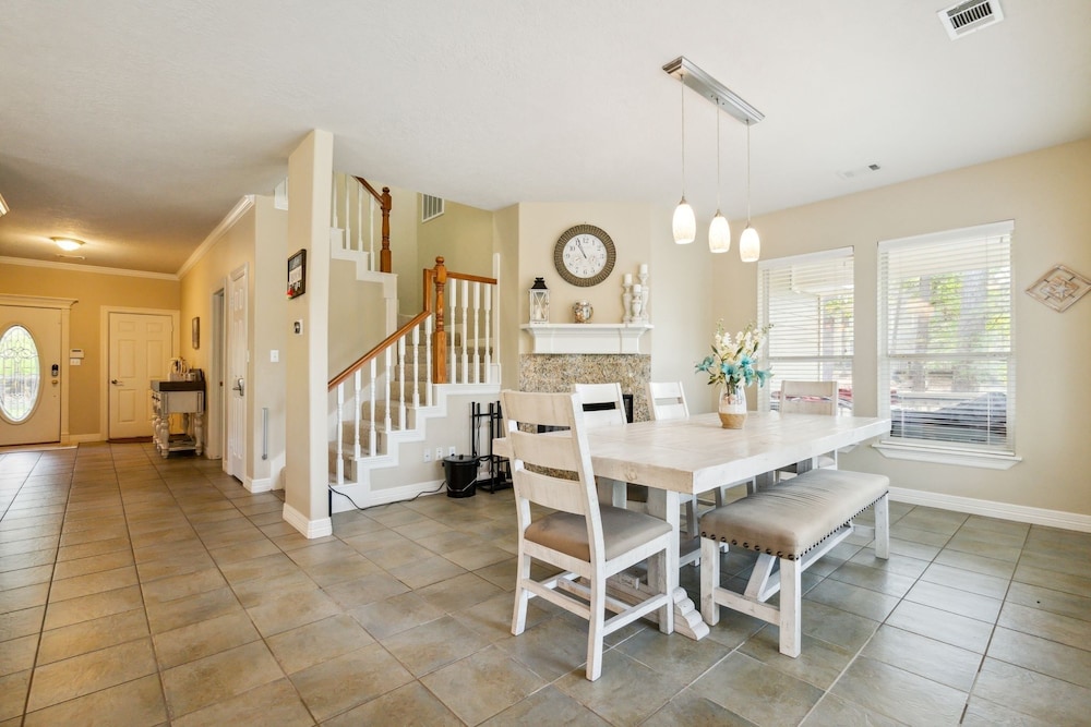 Wooded Lake Retreat 3 Bedroom Home