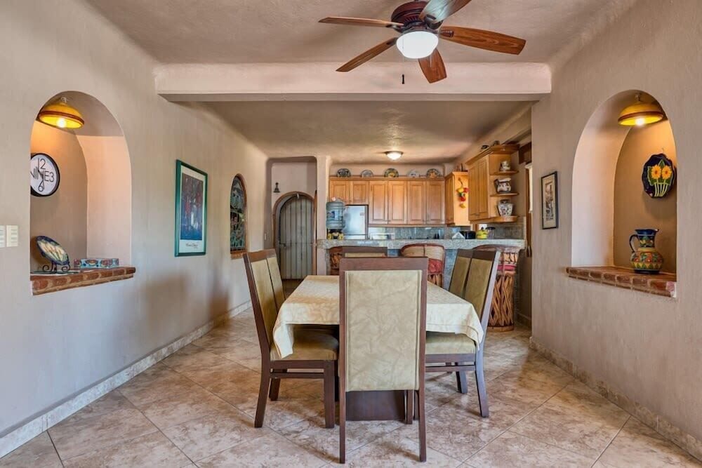 Ocean View 2Br Condo-balcony-beach-pool - 204
